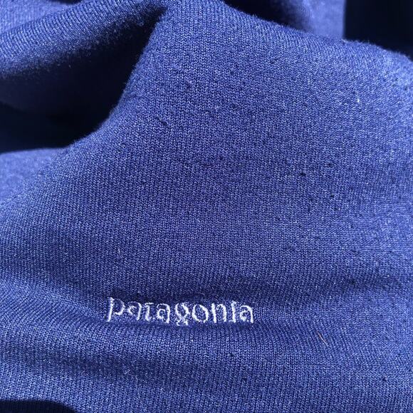 Patagonia Capilene navy blue 1/4 zip activewear fleece lined top size small - Picture 5 of 9